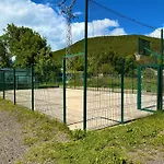 Pirineos Jacetania 3000 مكان تخييم