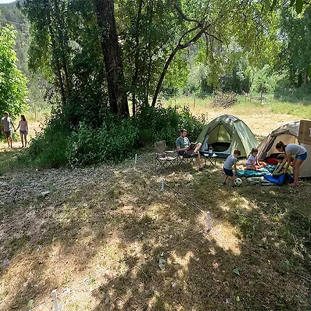 Camping Pirineos Jacetania 3000 *